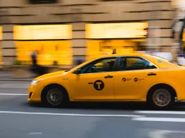 Guía para comprar una licencia de taxi en Barcelona resuelve tus dudas