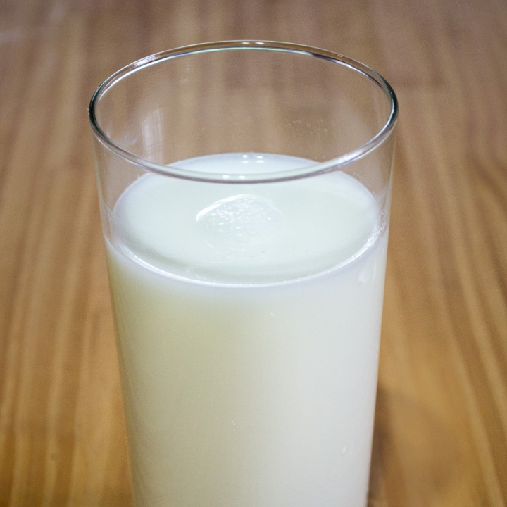 Chocolate con leche Hacendado avellanas troceadas (Mercadona) - Precio y Opiniones